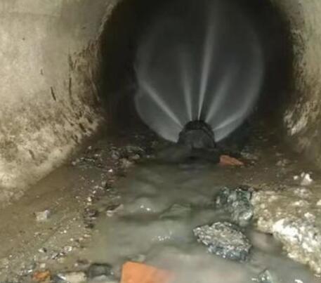 南区街道市政管道清淤